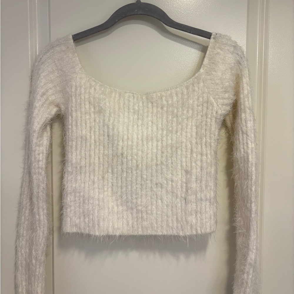 Forever 21 White Fuzzy Ribbed Square Neck Crop Top Long Sleeve